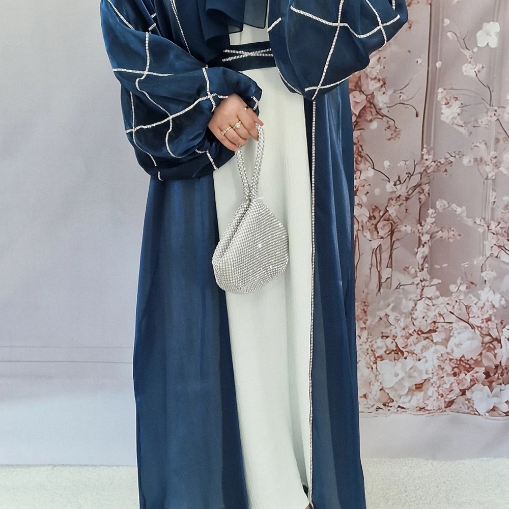Elegant Blue and White Kimono with Silver Bag